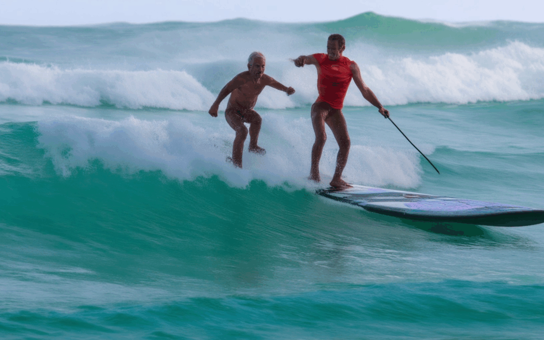 Is 40 Too Old to Learn? Mastering Surfing Lessons for Beginners & Beyond – San Diego, Kona, & More!